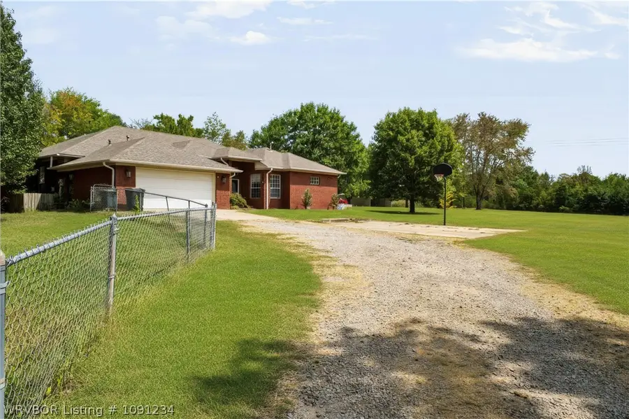 1434 Holly Avenue, Van Buren, AR 72956 - #3