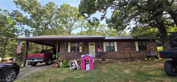 403 W Chestnut Lane, Pocola, OK 74902