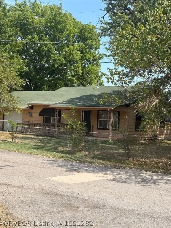 201 Ash Street, Muldrow, OK 74948