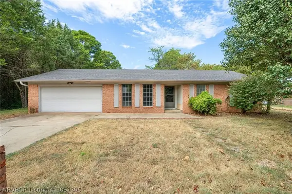 106 Hiawatha Street, Poteau, OK 74953