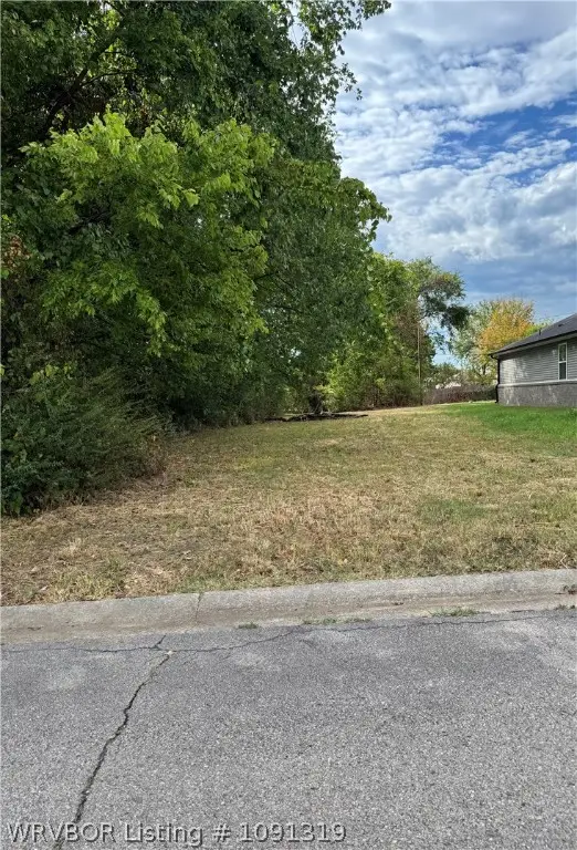 1809 N 14th, Fort Smith, AR 72903 - #1