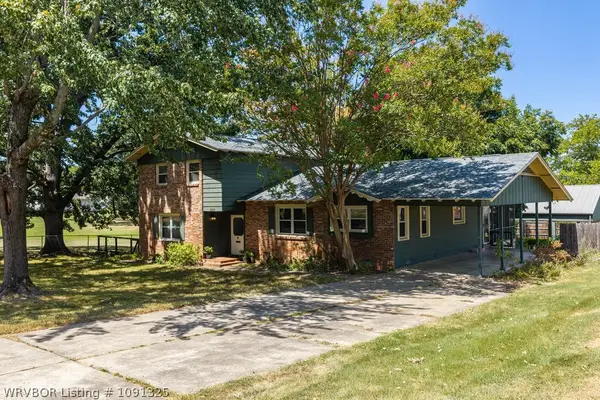 3801 Free Ferry Lane, Fort Smith, AR 72903