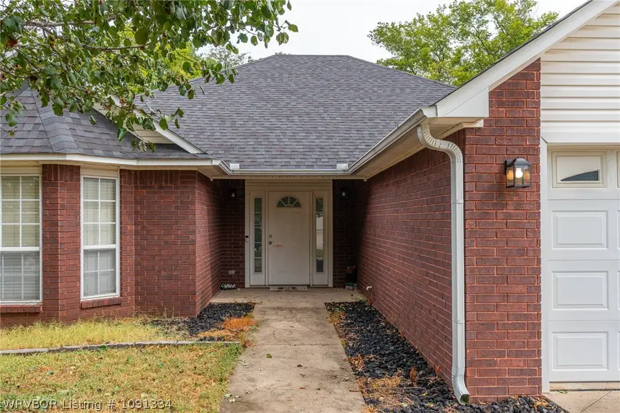 623 Chateau Drive, Fort Smith, AR 72908 - #2
