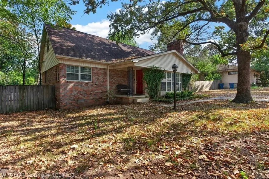 2423 Ionia Street, Fort Smith, AR 72901 - #3