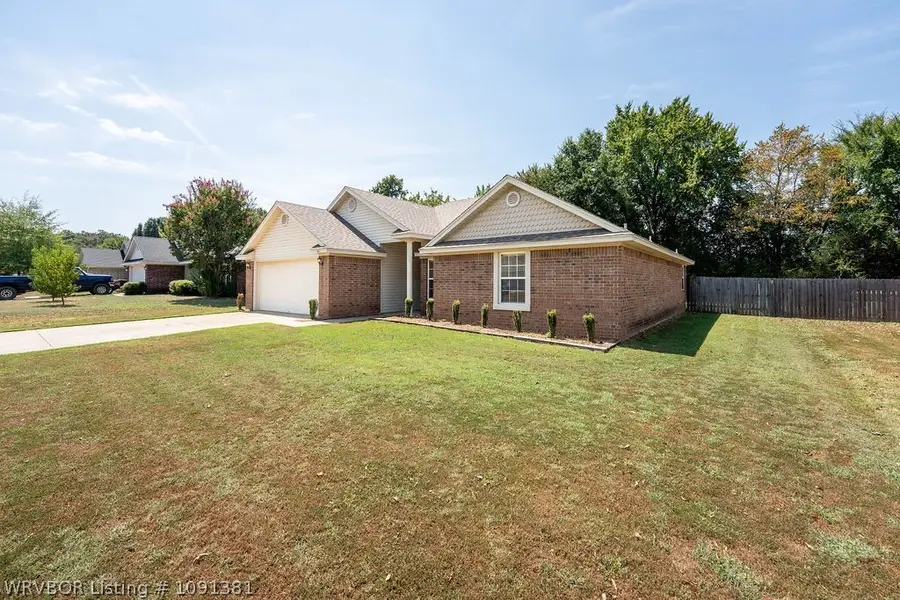 311 S 14th Street, Lavaca, AR 72941 - #2
