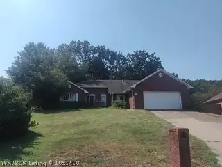 3320 Kinross Drive, Fort Smith, AR 72908