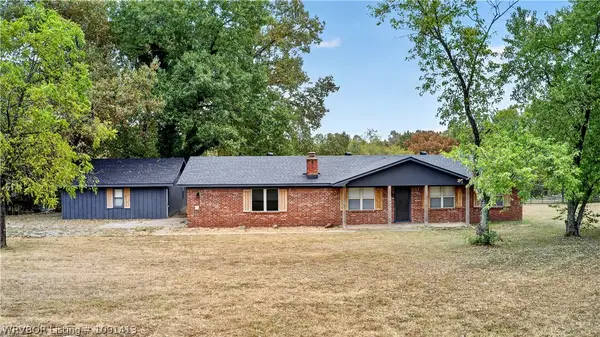 5831 Ozark Estates, Ozark, AR 72949