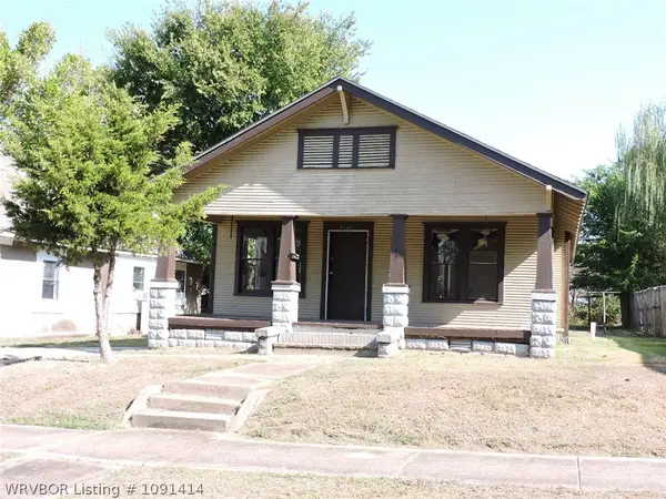 2105 N K Street, Fort Smith, AR 72901
