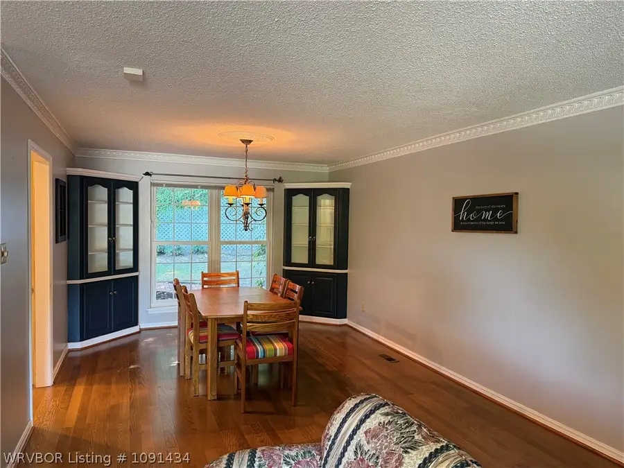 3407 S 29th Street, Fort Smith, AR 72901 - #3