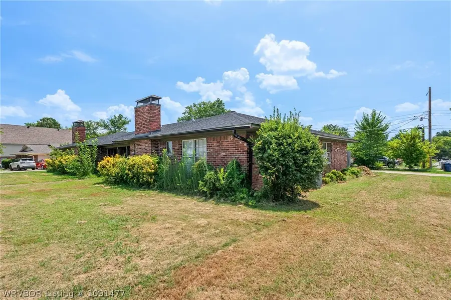 4604 Windsor Drive, Fort Smith, AR 72904 - #2
