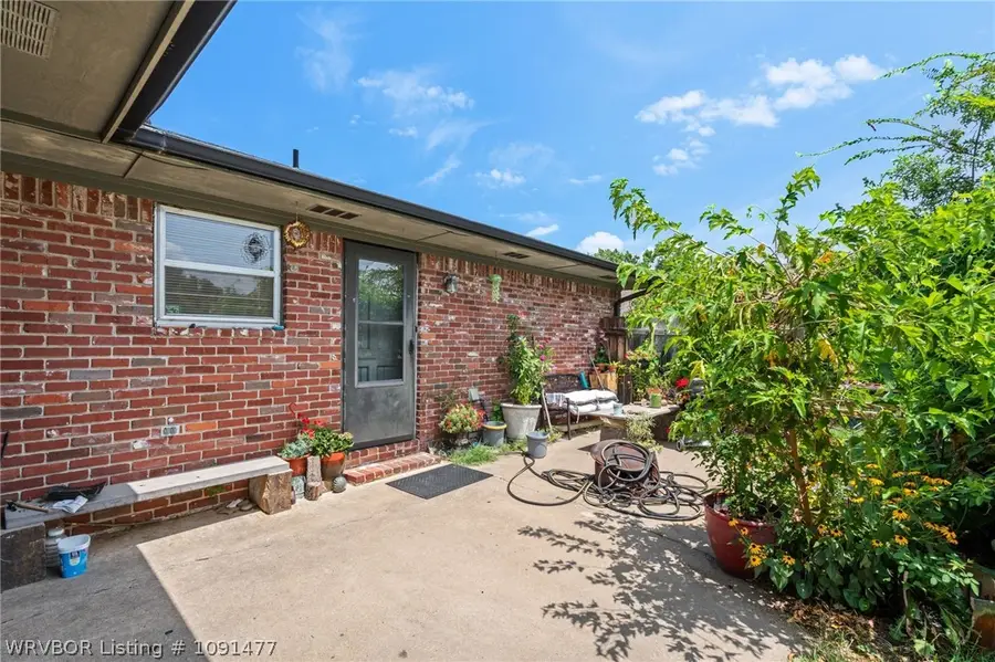 4604 Windsor Drive, Fort Smith, AR 72904 - #3