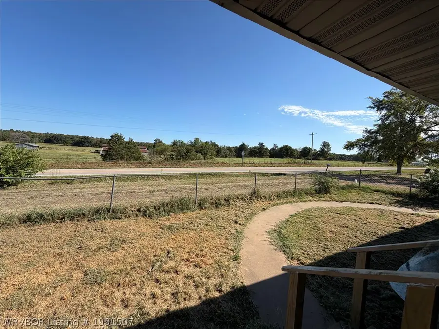7831 E 80 Highway, Waldron, AR 72958 - #2