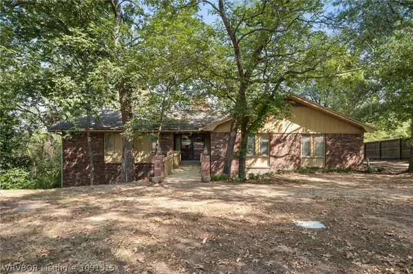 7509 Dover Place, Fort Smith, AR 72903