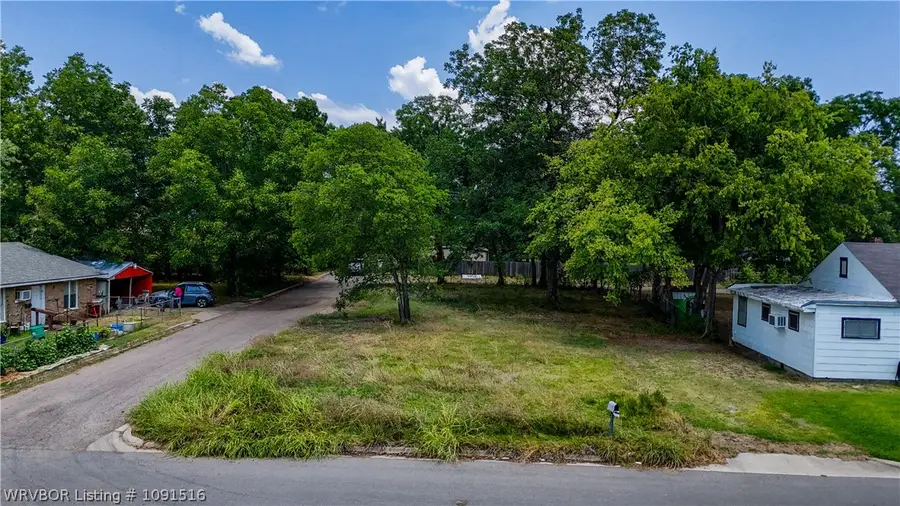 924 W Texas Street, Durant, OK 74701 - #2