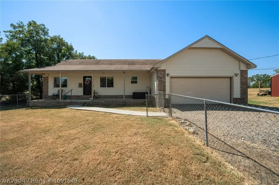 807 Ludlow Street, Hartford, AR 72938 - #2