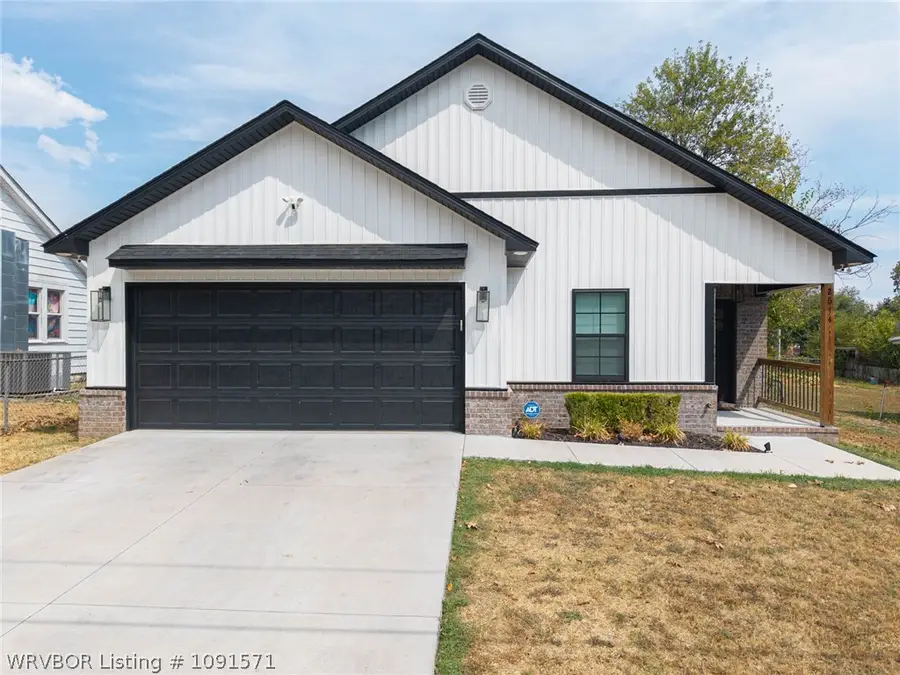 2614 N 37th Street, Fort Smith, AR 72904 - #2