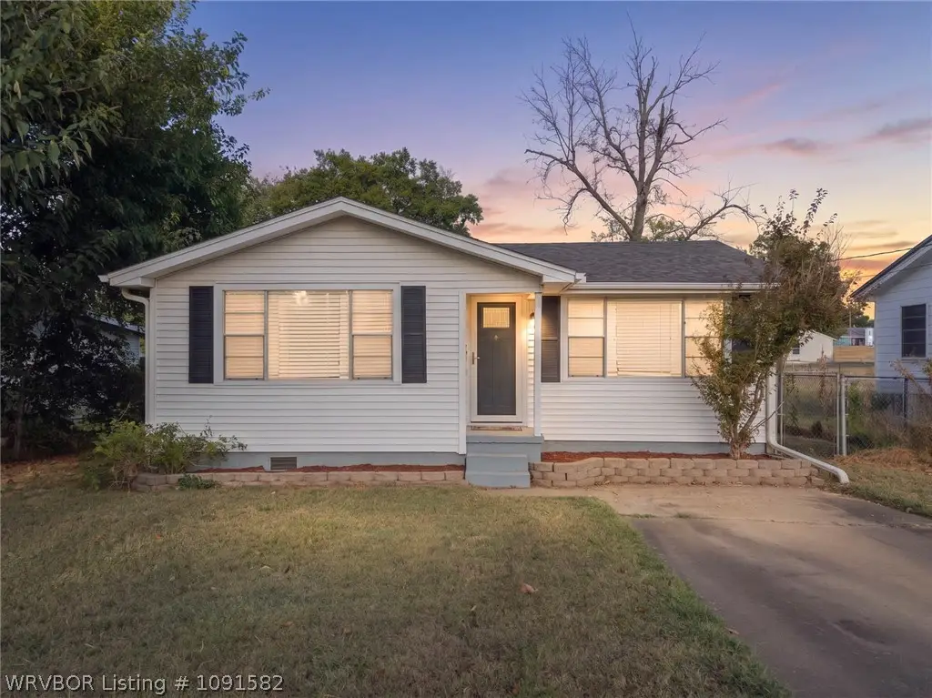 808 Arkansas Street, Van Buren, AR 72956 - #1