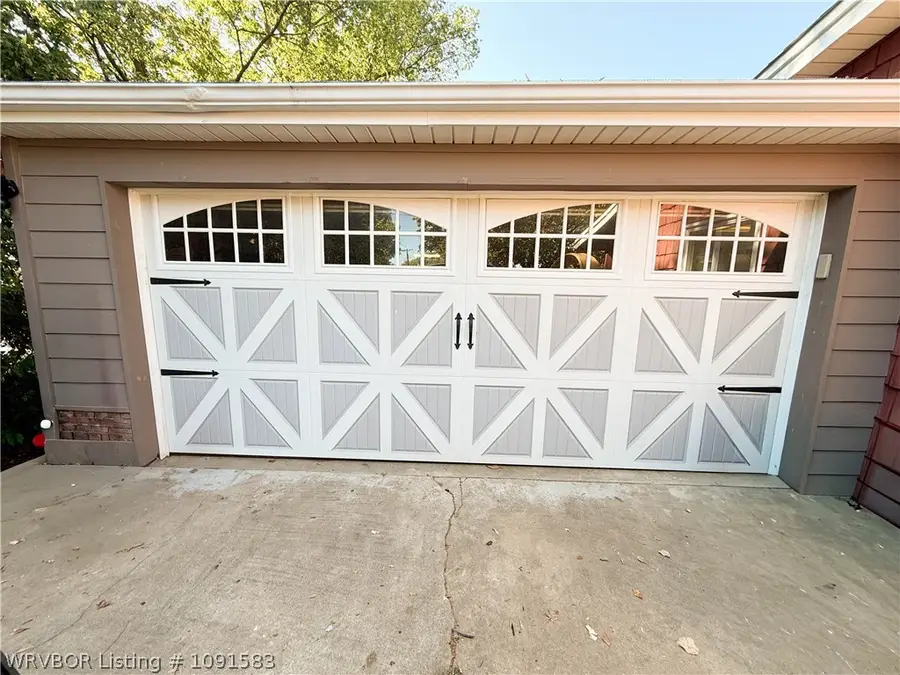 3008 Carthage Street, Fort Smith, AR 72901 - #3