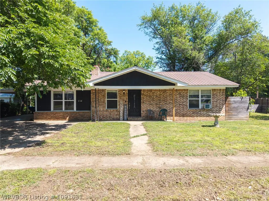 403 E Main Street, Paris, AR 72855 - #1