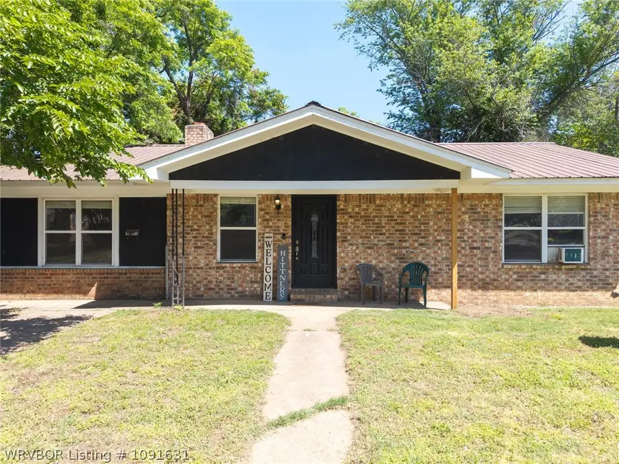 403 E Main Street, Paris, AR 72855 - #2