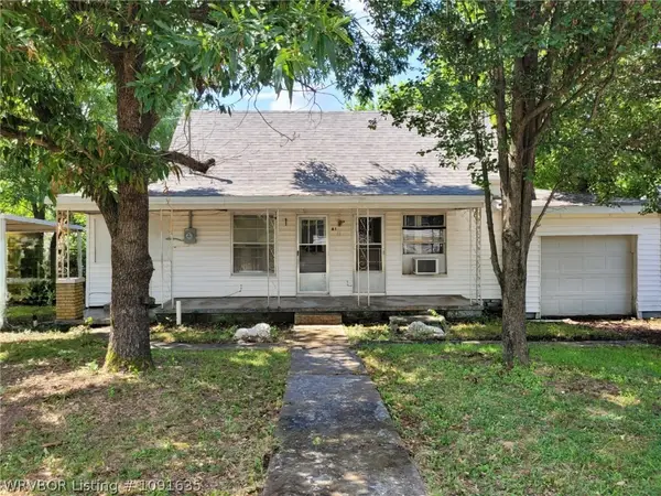 41 W Gary Street, Greenwood, AR 72936