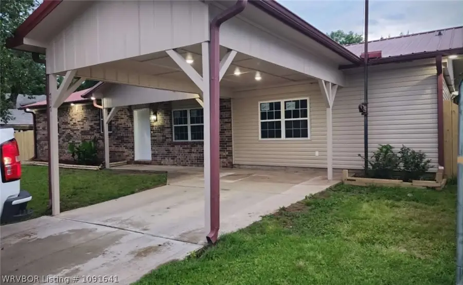717 S Hancock Street, Charleston, AR 72933 - #2