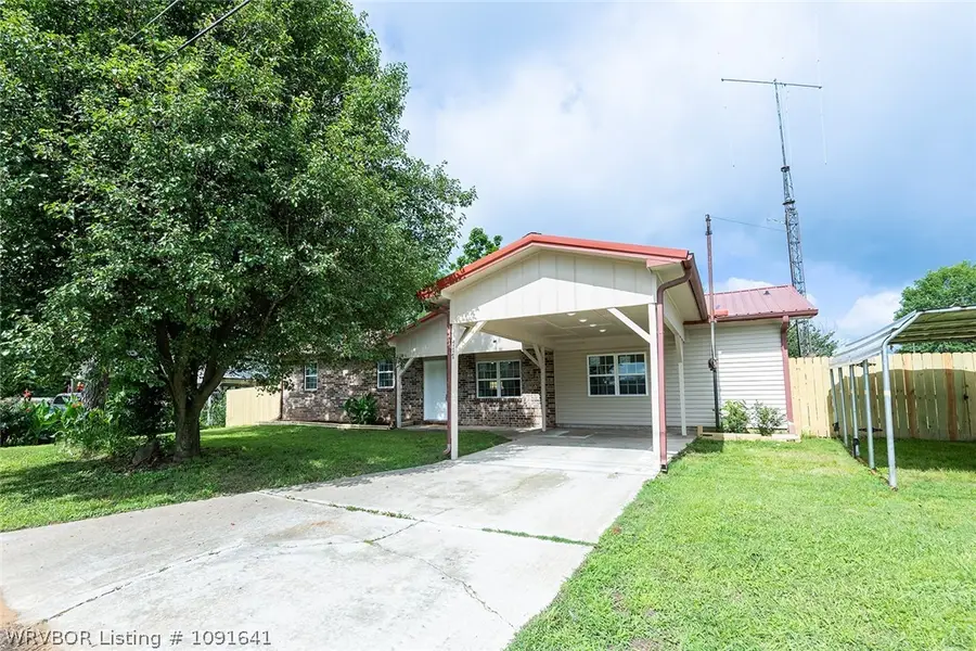 717 S Hancock Street, Charleston, AR 72933 - #3
