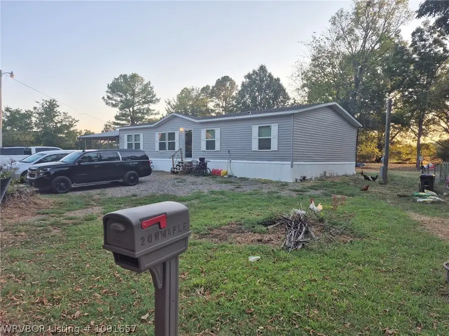 17 N Maple Street, Hartford, AR 72936 - #3