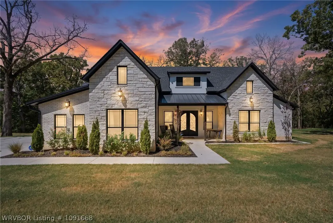 732 Deer Run Circle, Van Buren, AR 72956 - #1