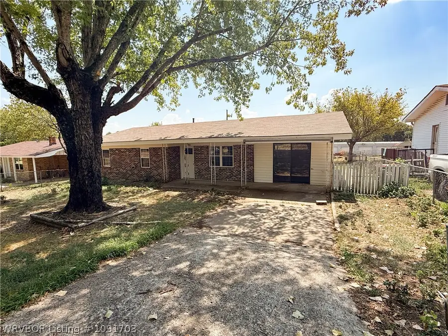 1901 Kris Drive, Ozark, AR 72949 - #2