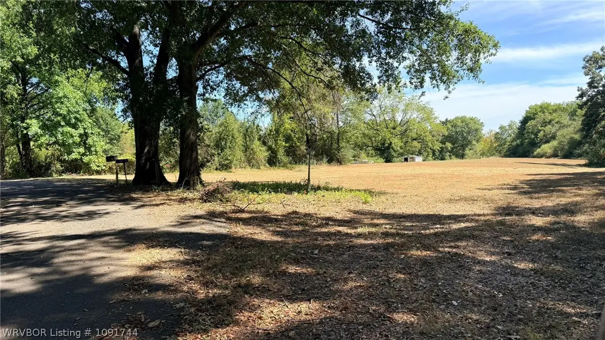 431 5th Street, Mulberry, AR 72947 - #1