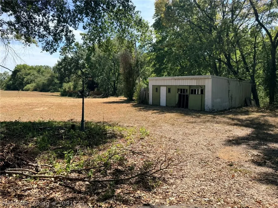 431 5th Street, Mulberry, AR 72947 - #2