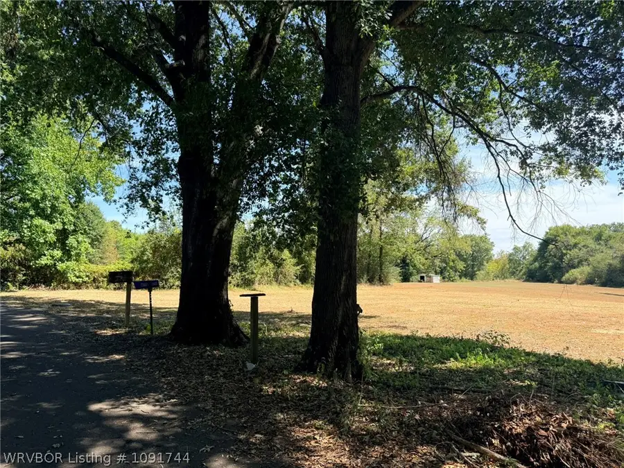 431 5th Street, Mulberry, AR 72947 - #3