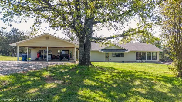 13094 Highway 348, Mountainburg, AR 72946