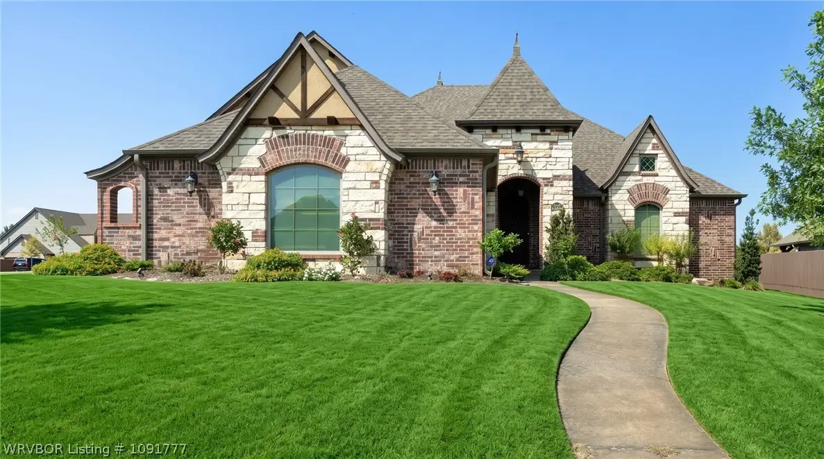 8409 Stoneshire Drive, Fort Smith, AR 72916 - #1