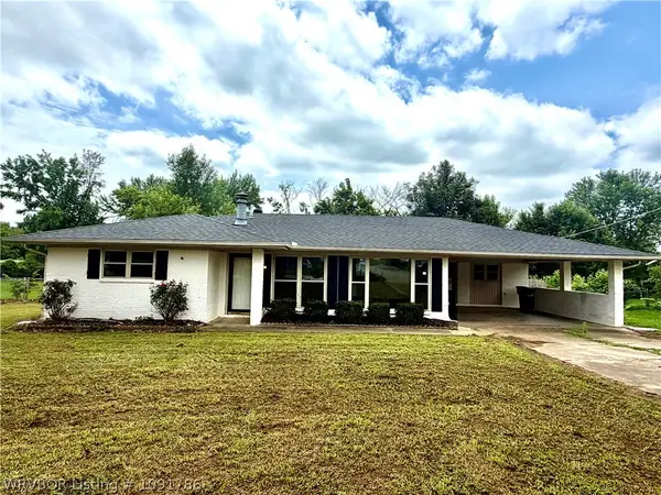 829 Maple Shade Road, Alma, AR 72921