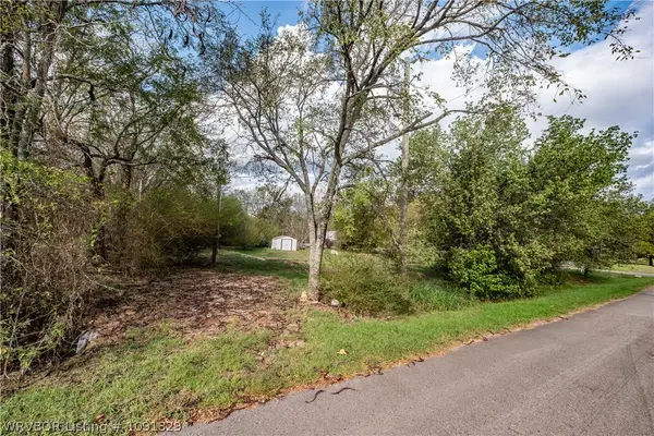 705 W Richmond Street, Huntington, AR 72940