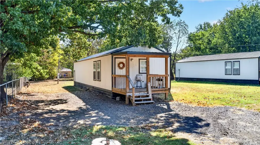 810 Main Street, Sallisaw, OK 74955 - #2