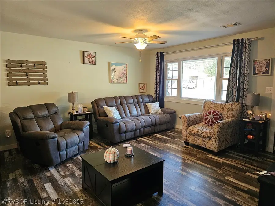 610 E Arch Street, Paris, AR 72855 - #2