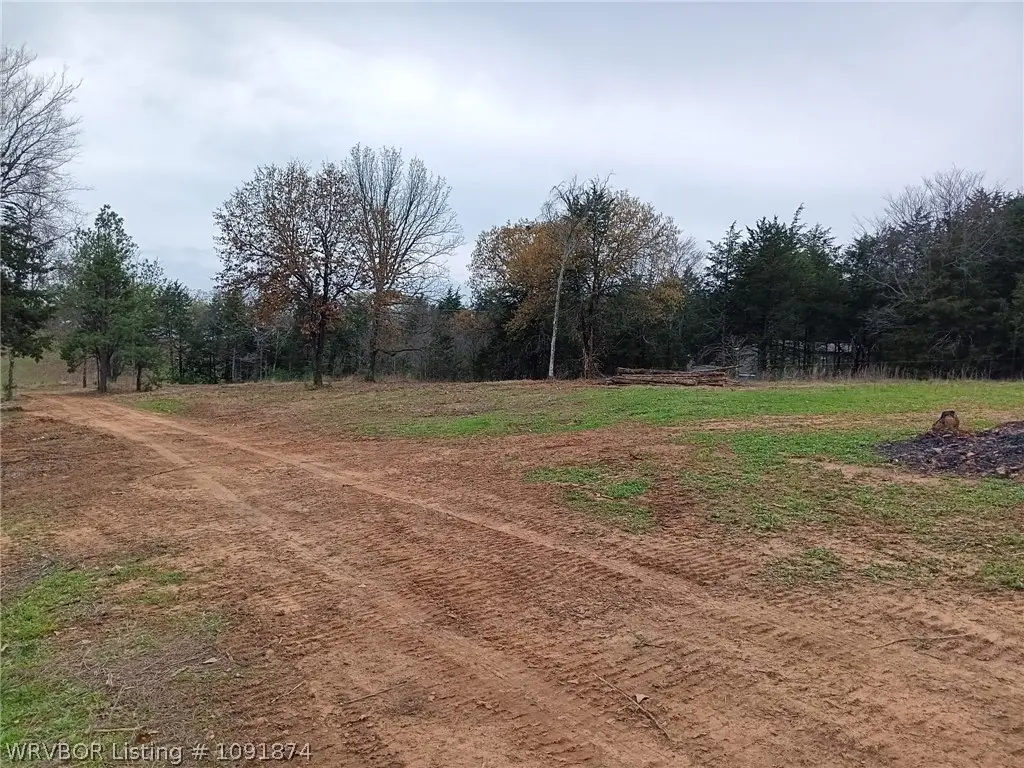 8120 E Tate Lane, Lavaca, AR 72941 - #1