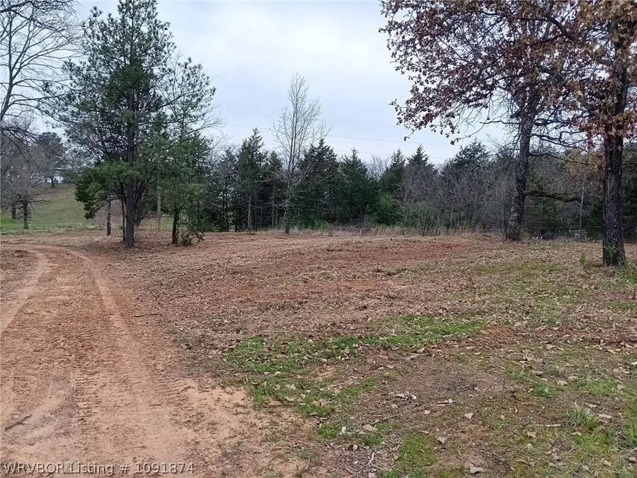 8120 E Tate Lane, Lavaca, AR 72941 - #3