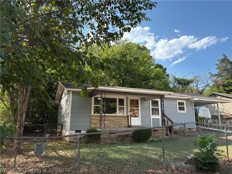 603 17th Street, Van Buren, AR 72956 - #3