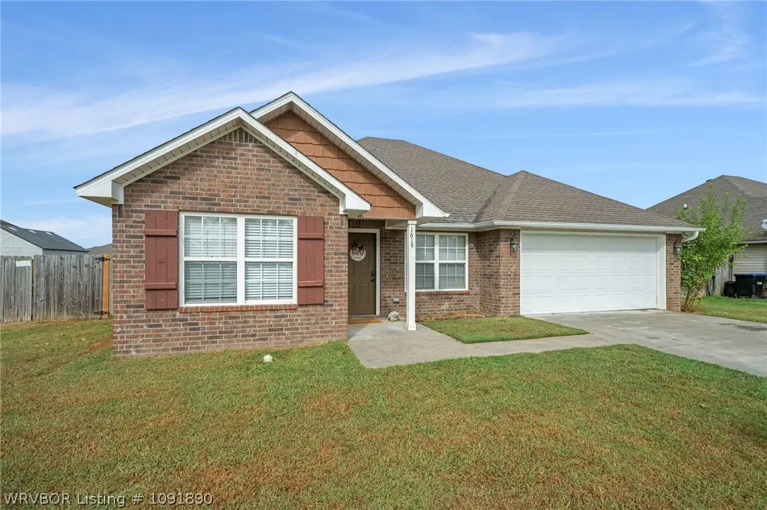 1619 Riley Circle, Alma, AR 72921 - #1