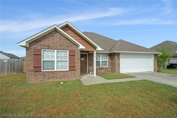1619 Riley Circle, Alma, AR 72921