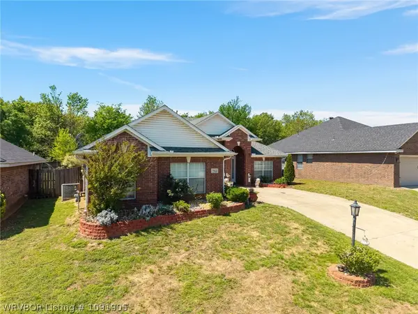 7512 Red Pine Drive, Fort Smith, AR 72916