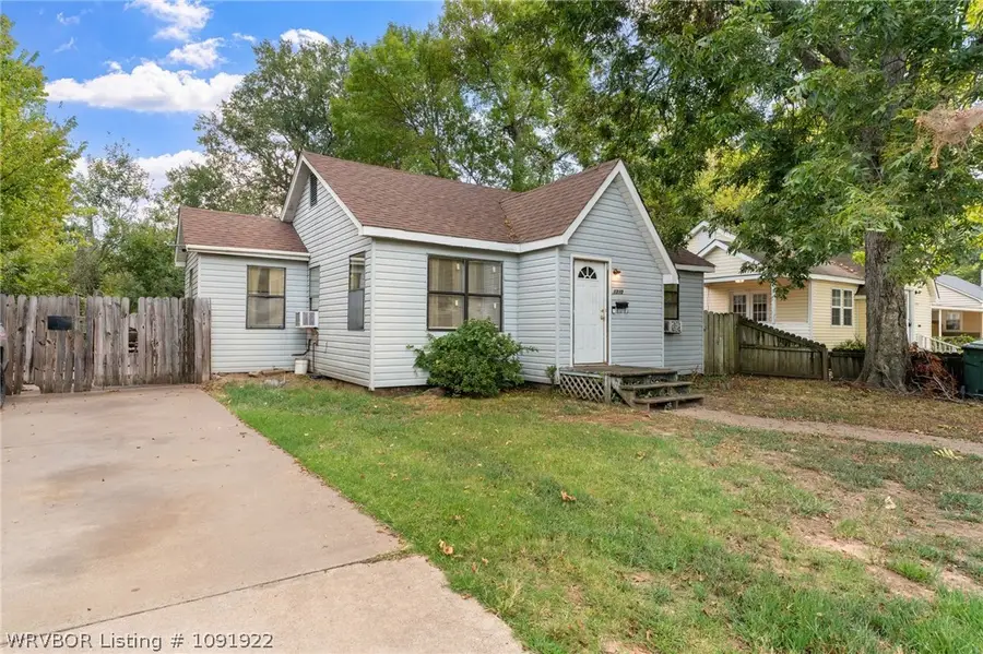 1310 N 34th Street, Fort Smith, AR 72904 - #2