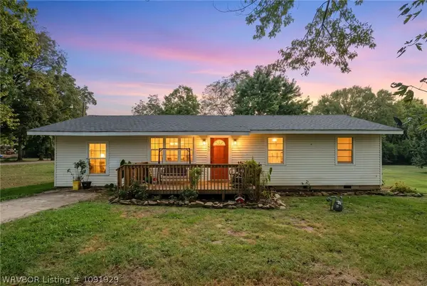 157 S Wood Street, Magazine, AR 72943