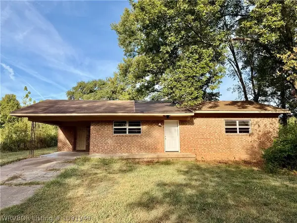 613 N 36th Street, Ozark, AR 72949