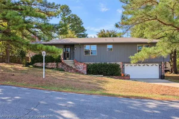 202 Coggins Avenue, Poteau, OK 74953