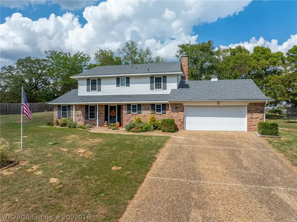 110 W Ithaca Street, Greenwood, AR 72936